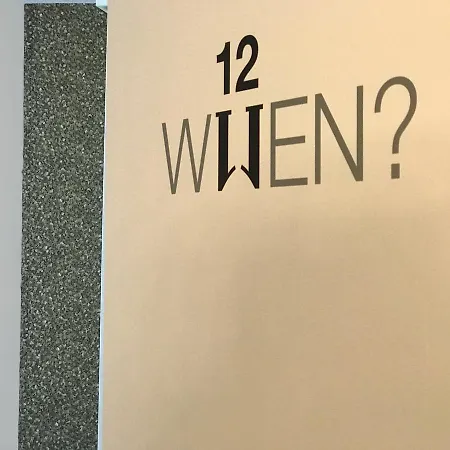 Eleven 酒店 *